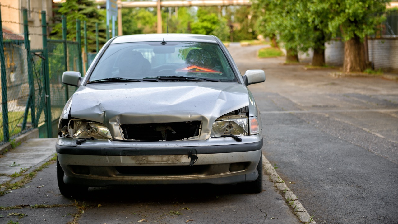 AZ scrapping car